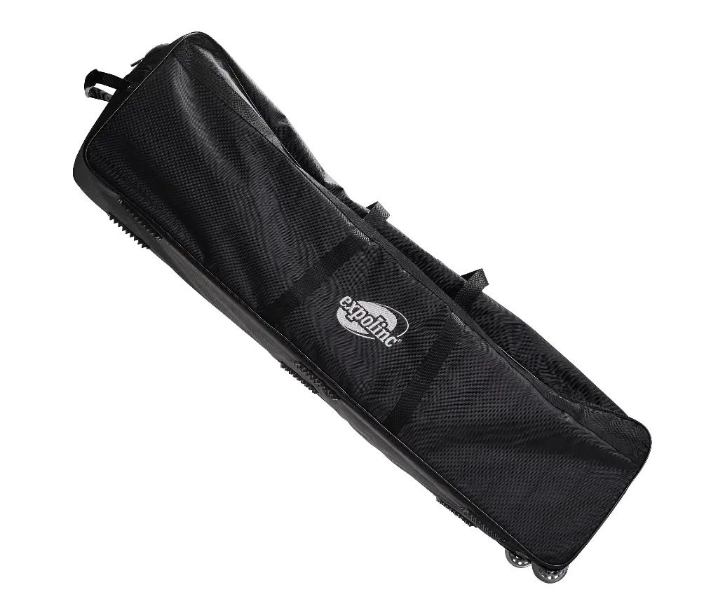 EXECFC06_bag_graphic.webp